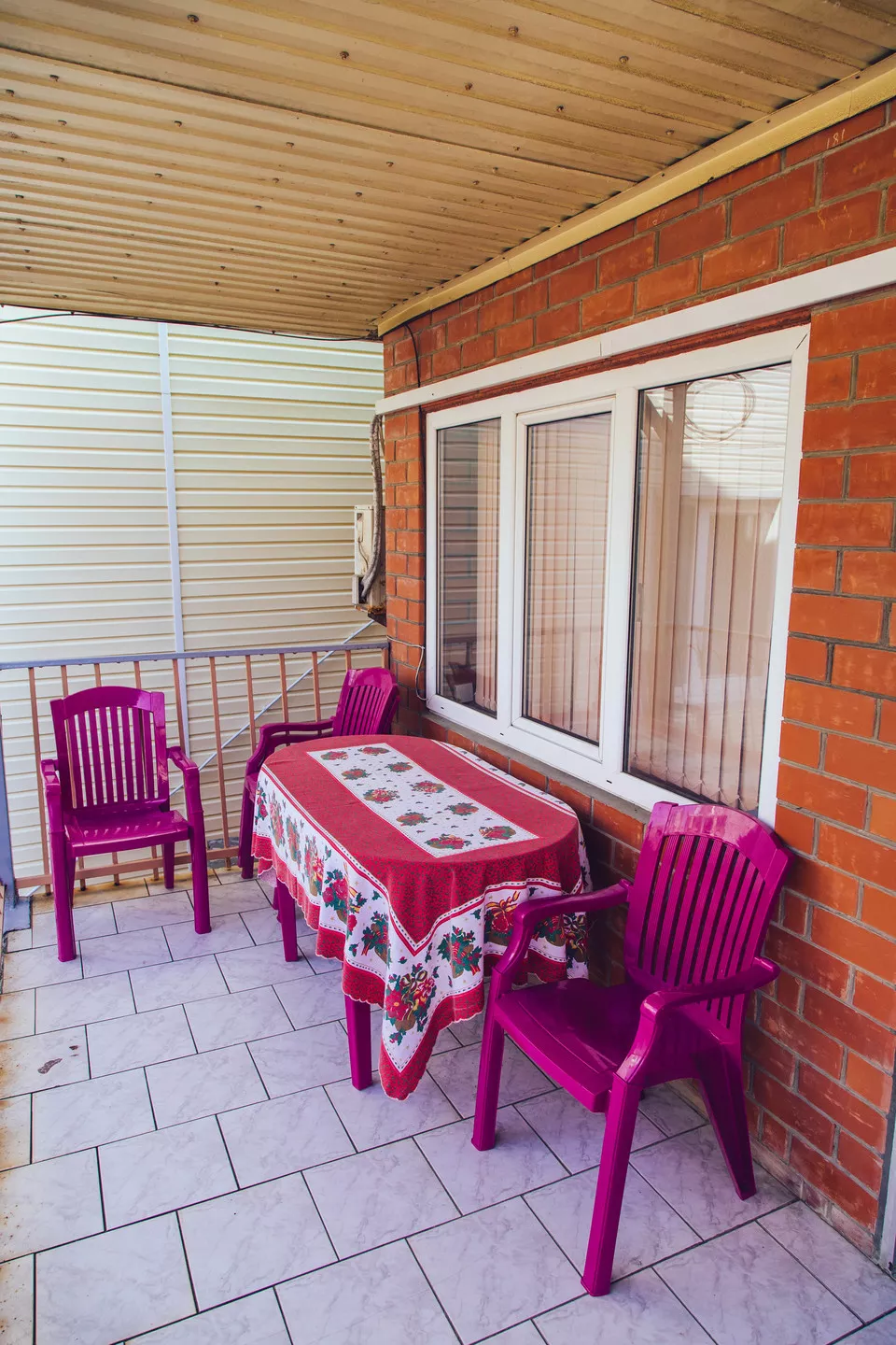 . Гостевой дом "Морской Бриз" - Небуг. Небуг