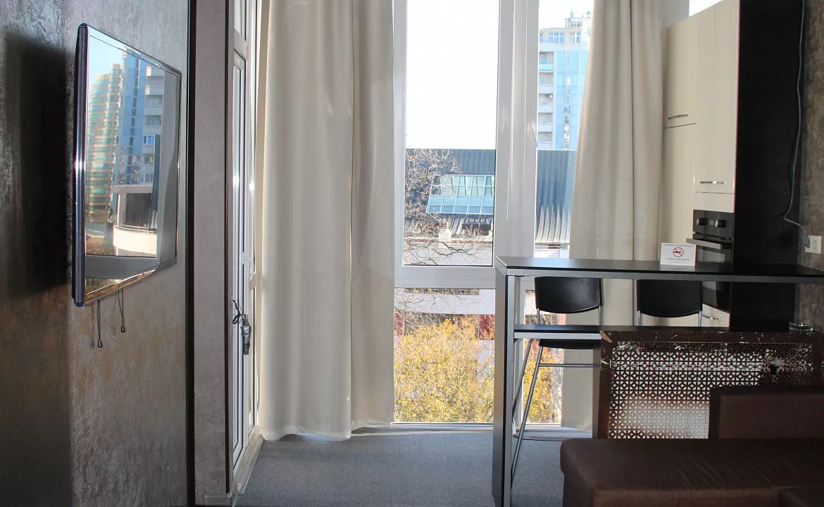 Люкс двухкомнатный с видом на море. Отель Апартаменты Волна. Сочи