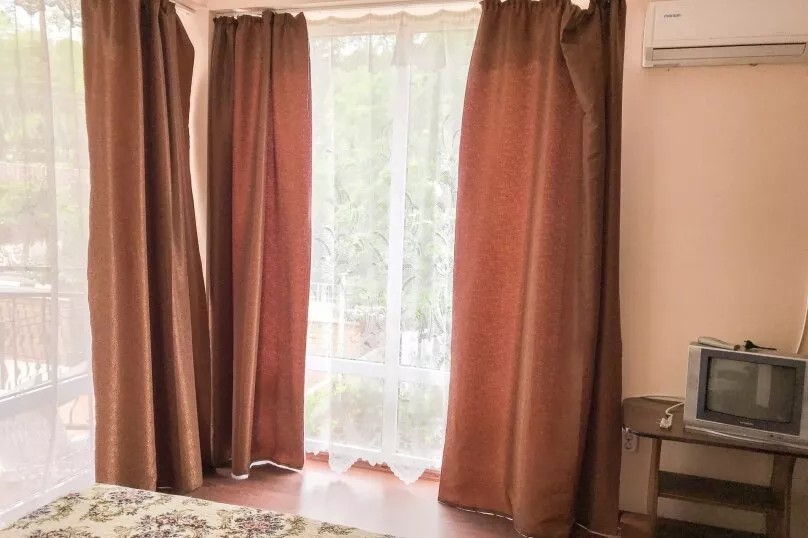 . Гостевой дом Smile Hotels. Вардане