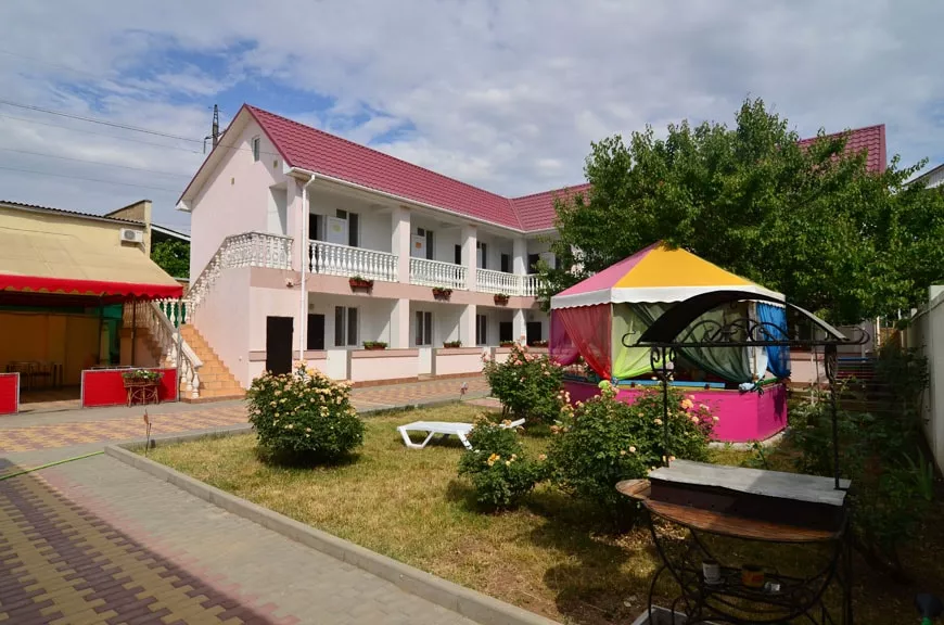 . Гостевой дом Гостевой дом «Радуга». Саки . Гостевой дом Гостевой дом «Радуга». Саки