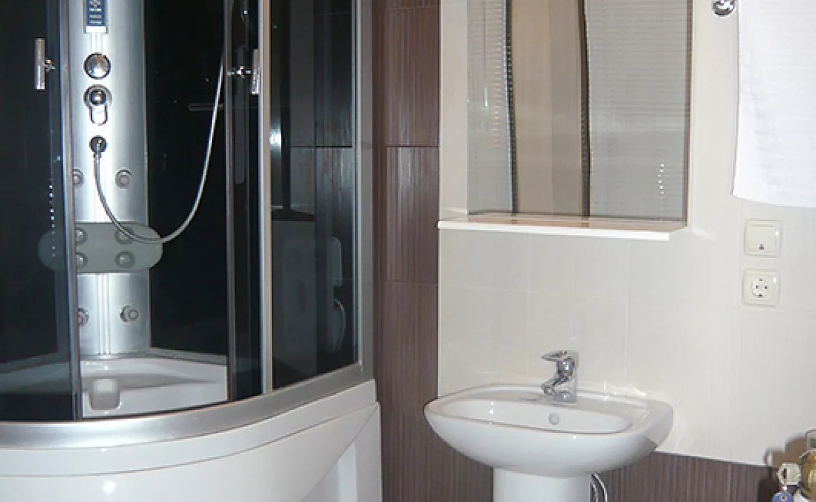 Номер 3. Пансионат «Август». Отрадное