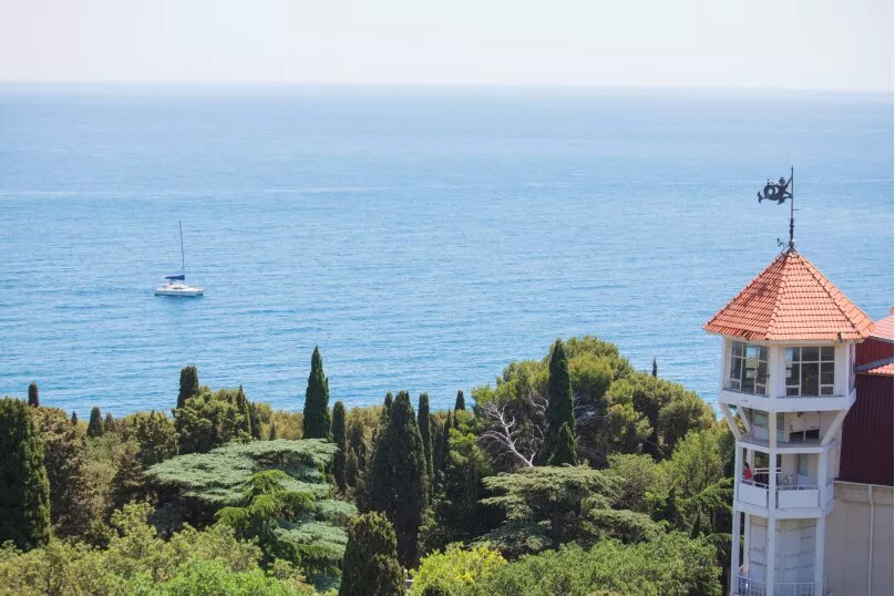 . Гостиница "Парк Авеню". Кореиз