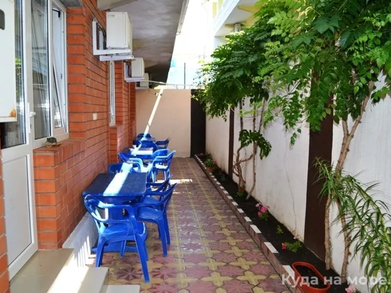 . Гостевой дом "Мила" . Лазаревское