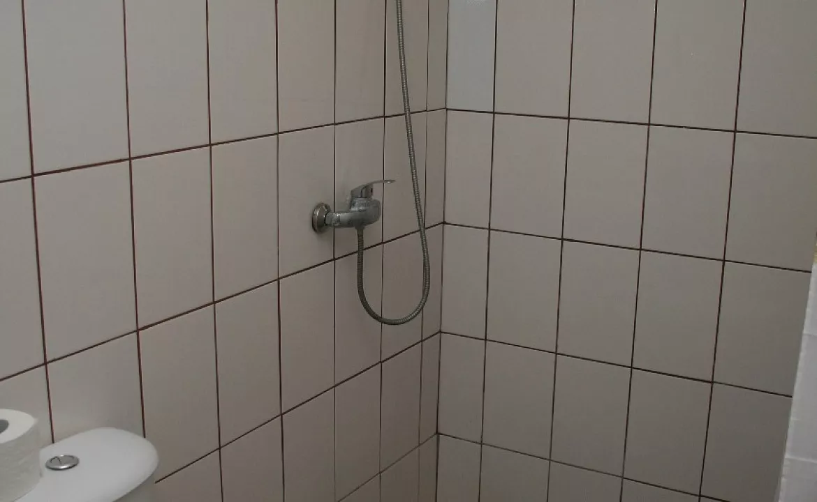 Двухкомнатный номер со своей кухней. Гостевой дом 7Я. Голубицкая