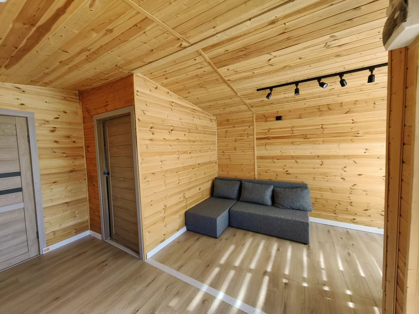 . Гостевой комплекс "Атмосфера". Сухум