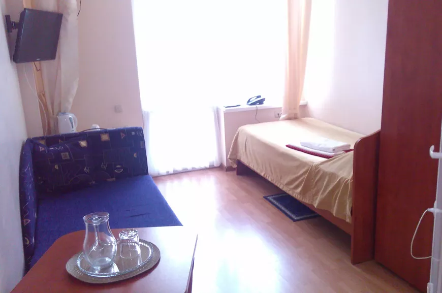 1-местный номер. Гостиница "РоЯлта". Алупка