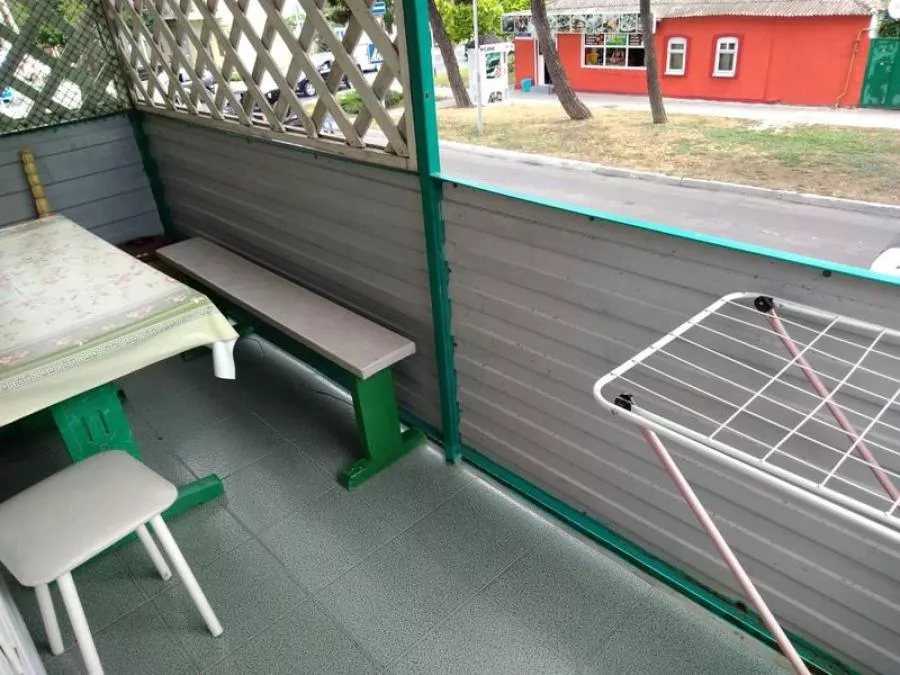 . Этаж под-ключ Владимирская 32/1 . Анапа