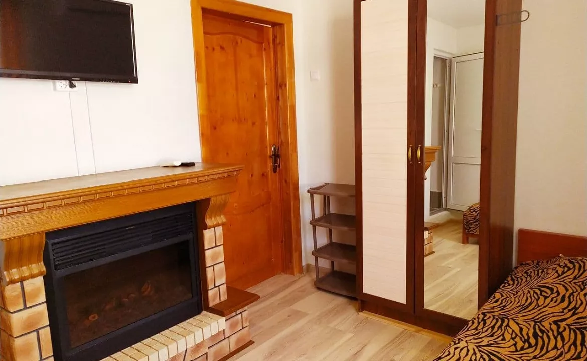 СТАНДАРТ 2-3-МЕСТНЫЙ С САНУЗЛОМ, ТВ И КОНДИЦИОНЕРОМ. Частный сектор "На Михайловский  8". Архипо-Осиповка