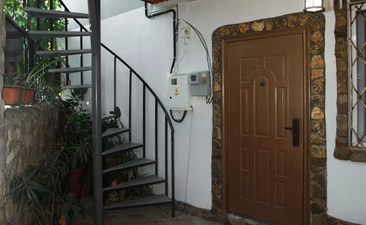 Люкс. Гостевой дом Зодиак. Орджоникидзе