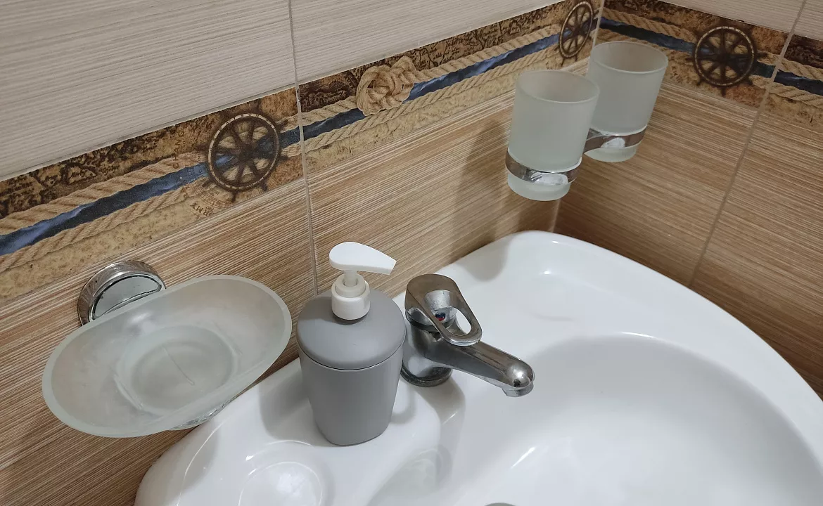 Двухместный с удобствами и балконом. Кровати раздельные. Гостевой дом "Одиссей" - Кабардинка. Кабардинка Двухместный с удобствами и балконом. Кровати раздельные. Гостевой дом "Одиссей" - Кабардинка. Кабардинка