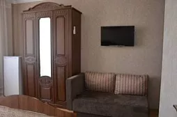 Отель "Эльбрус"  Отель "Эльбрус"