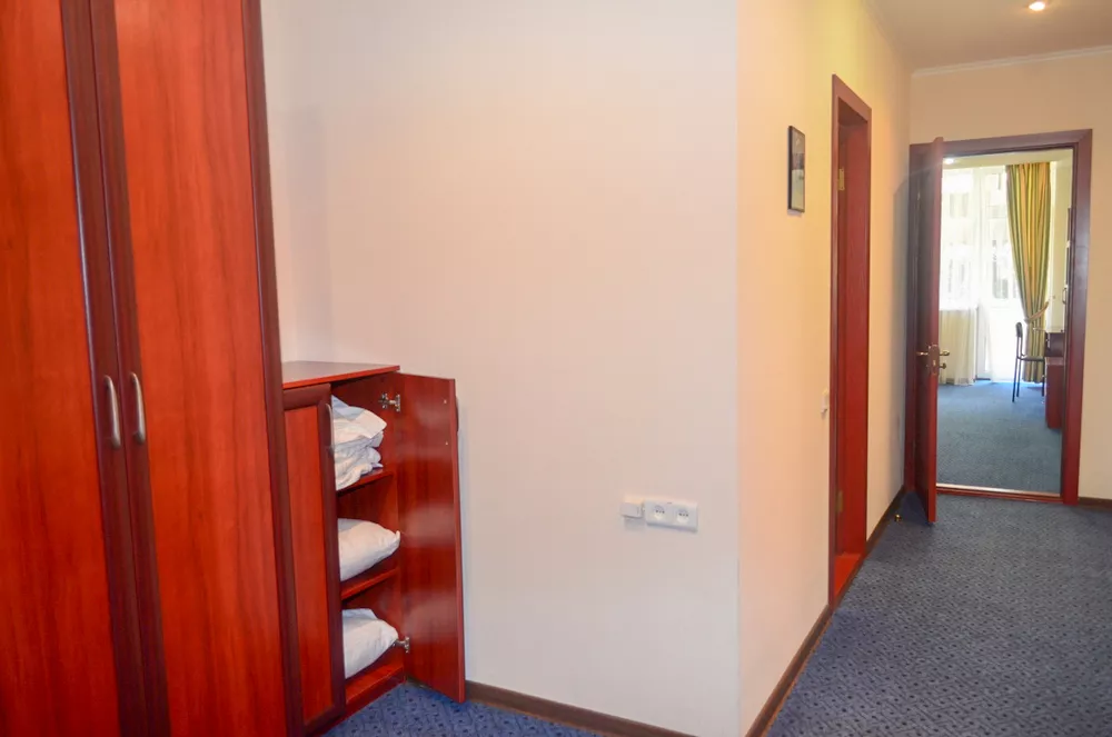 . Отель Клуб-отель «Ламбат». Утёс