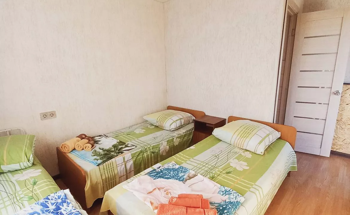 3х местный номер с отдельными кроватями. Частный сектор На Мясникова Diamond. Новый Афон