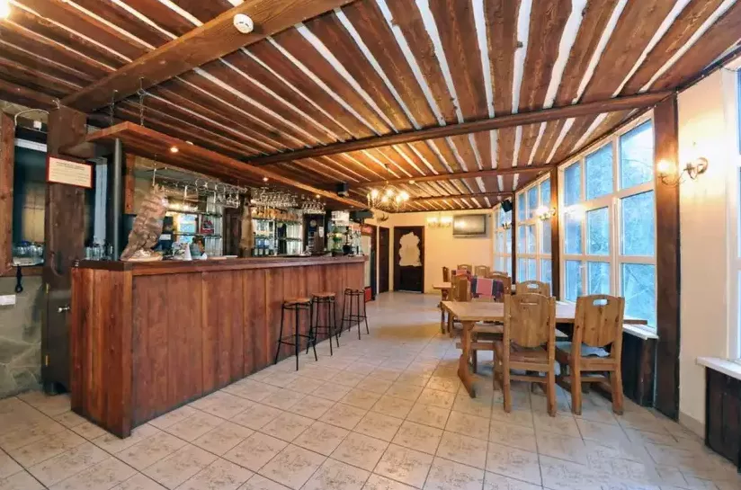 . Гостиница «Арючат». Домбай-гостиницы