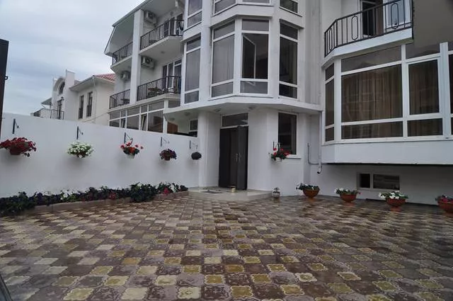 . Гостиница "Долина цветов". Лазаревское