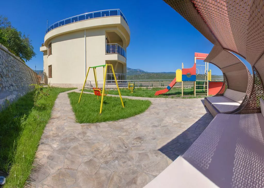 . Отель «Мирный». Алушта