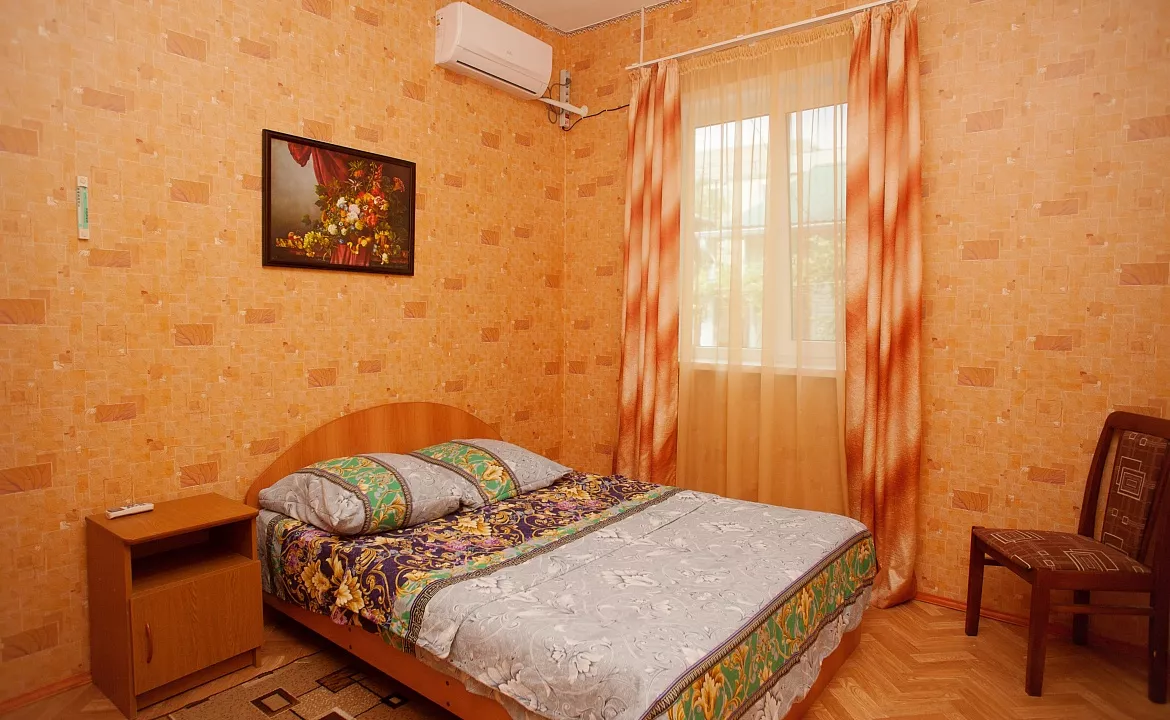 Трехкомнатный номер со своей кухней (1 этаж). Частный гостевой дом Лика. Архипо-Осиповка