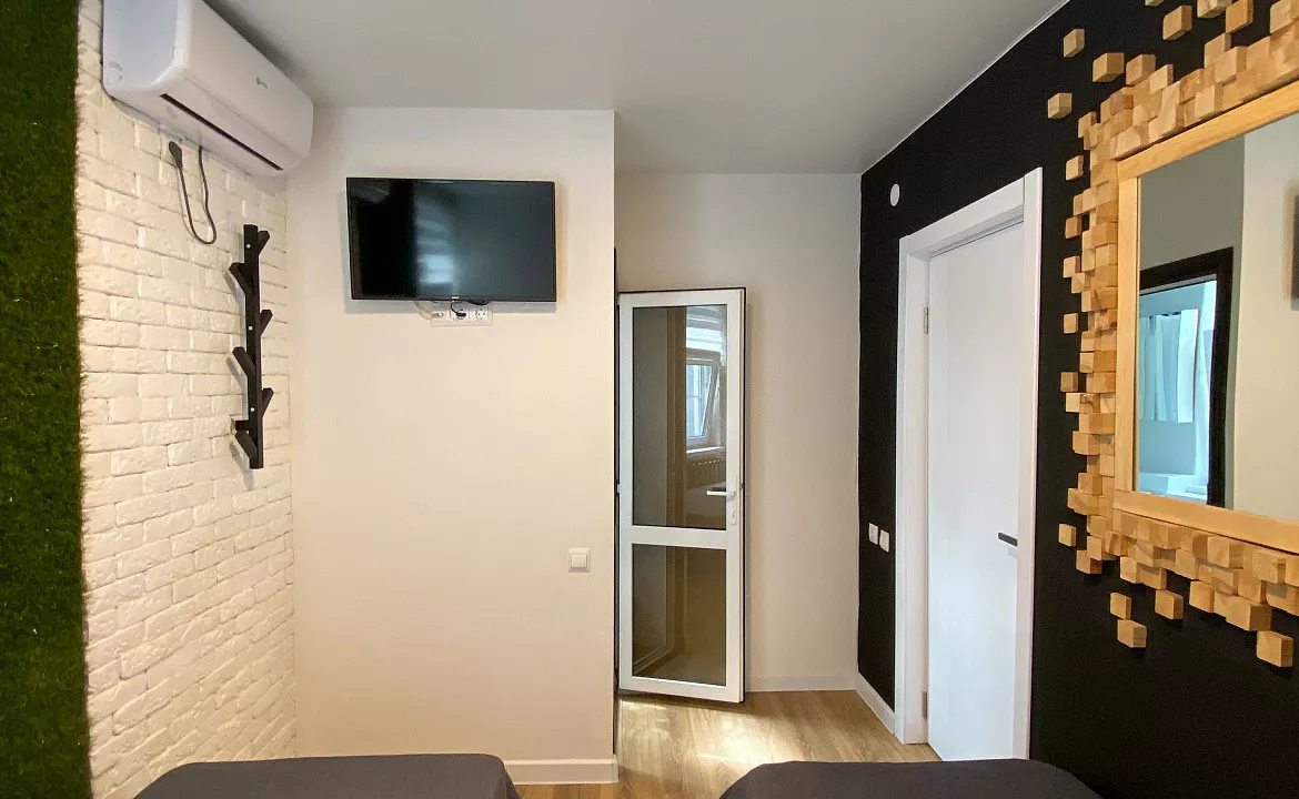 Двухместная комната на вторгом этаже 4. Гостевой дом GreenWall. Анапа