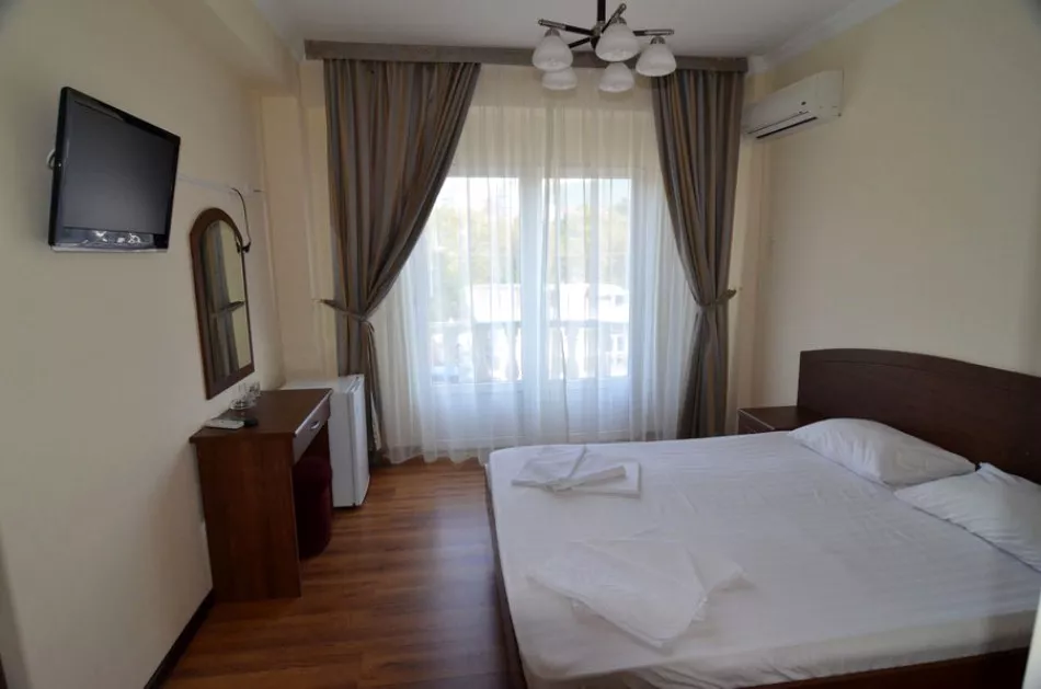 Стандарт. Отель "Троя". Лазаревское