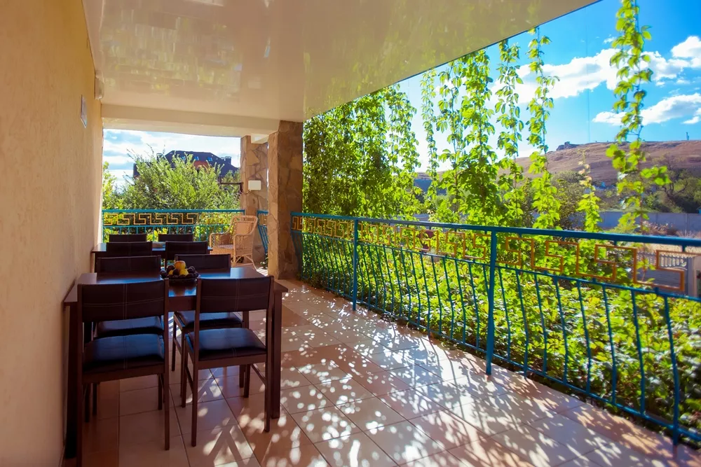 . Вилла "Дана". Керчь