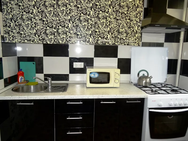 . Квартира в многоквартирном доме Калинина 37 кв 65". Адлер