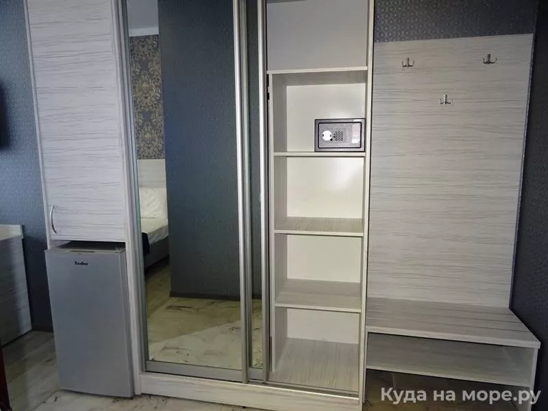 2-местный номер с балконом. Отель "Слон". Лазаревское