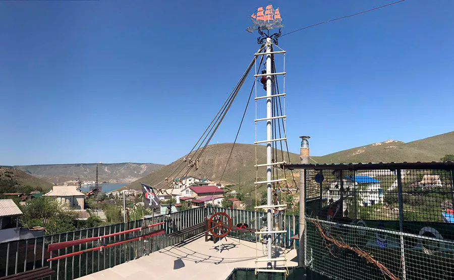 . Гостевой дом "Крымский кораблик". Орджоникидзе