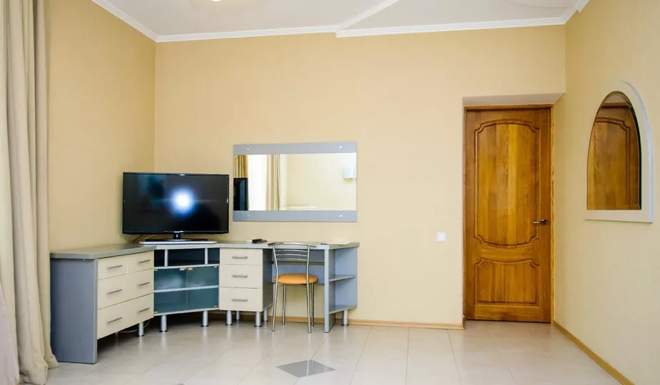 . Отель «ВИА ОТЕЛЬ». Феодосия