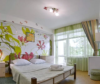 2-местный номер с балконом. Гостевой дом «Ангара». 