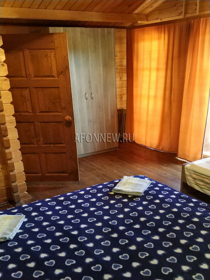 . Гостевые домики "Парадиз" в Новом Афоне рядом с морем. Новый Афон