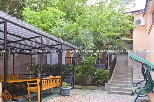 . Гостевой дом Приморский парк. Ялта