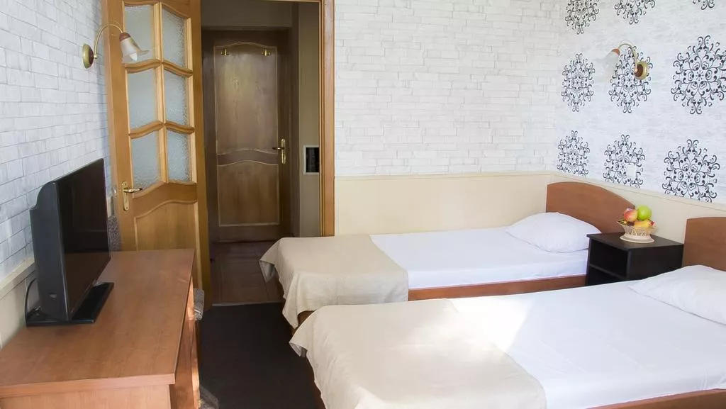 . Отель Профспотр . Адлер