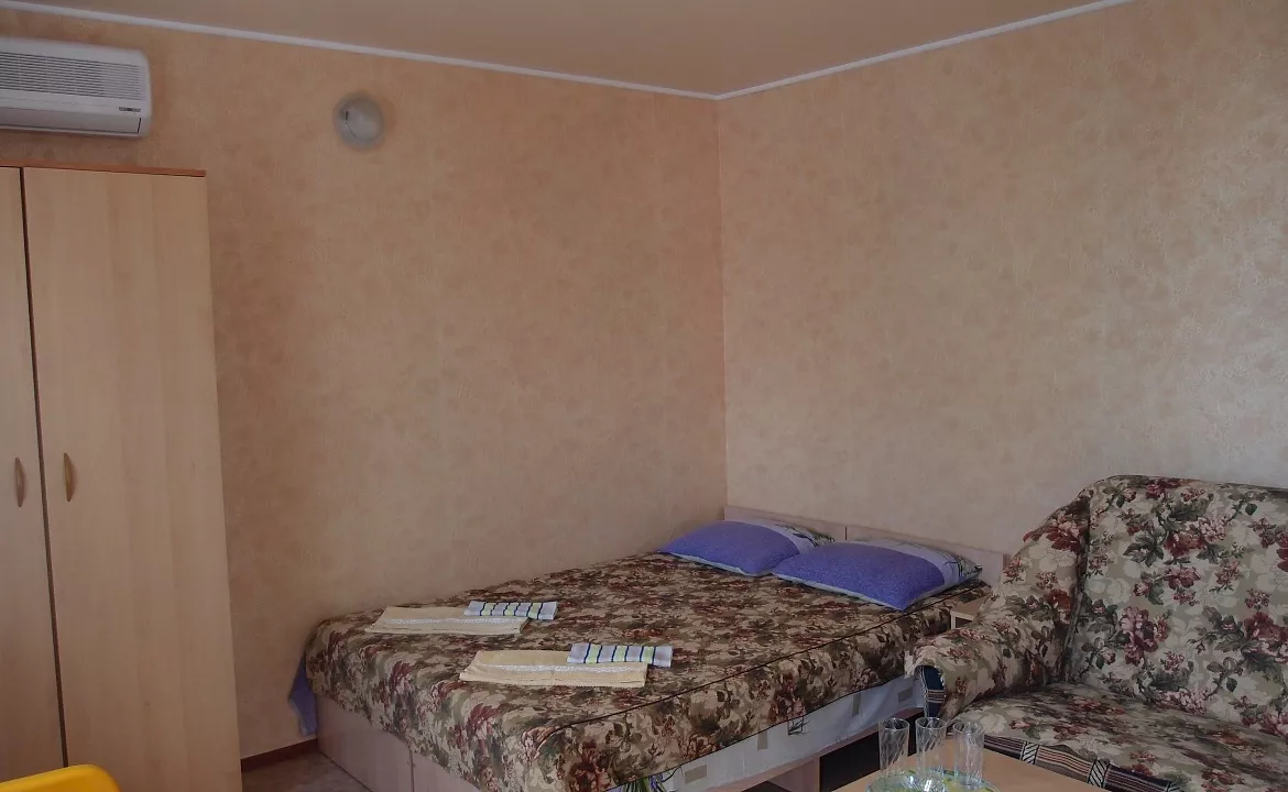 Трёхместный. Гостевой дом Морячок. Анапа