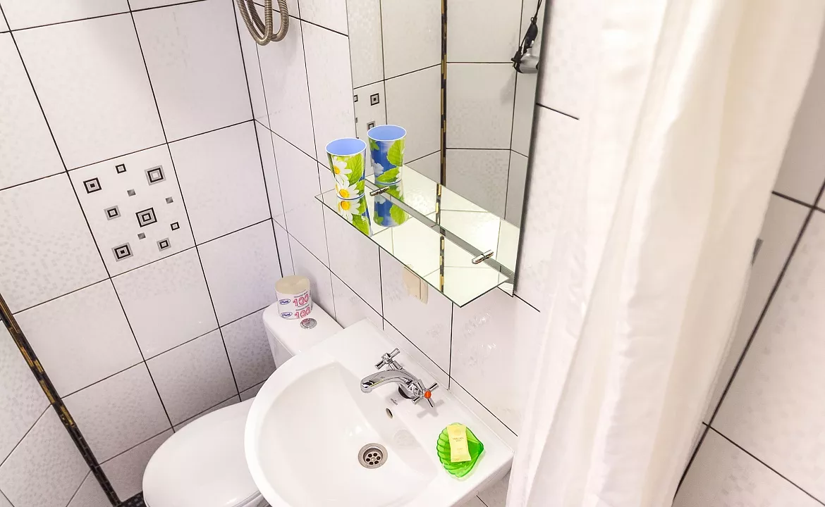 1к стандарт до 3х человек. Гостевой дом Пролетарская 12. Гурзуф