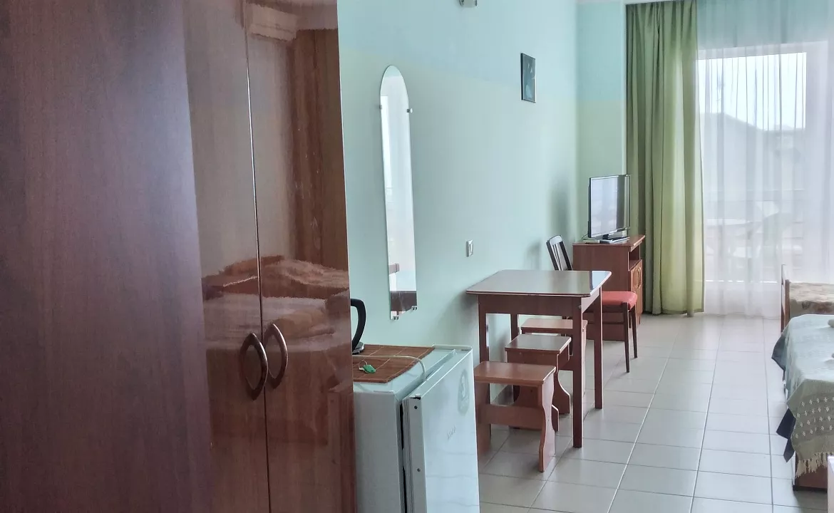 4 МЕСТНЫЙ 3 КРОВАТИ. Частный сектор Отдых у Ильича.. Лоо