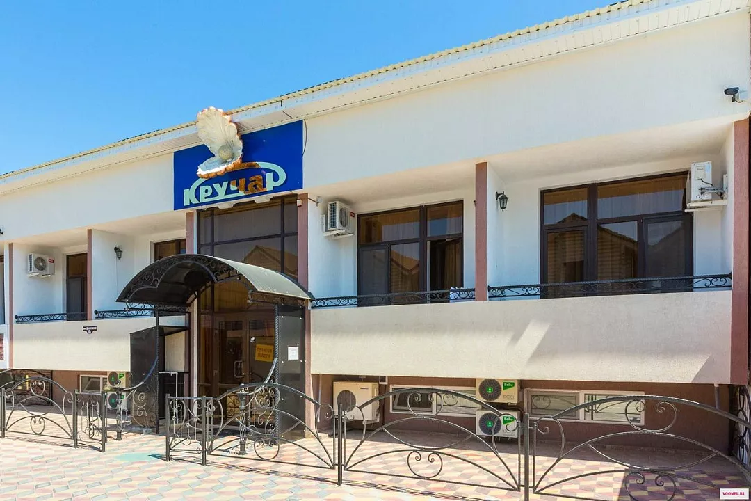 Гостиница "Кручар" 