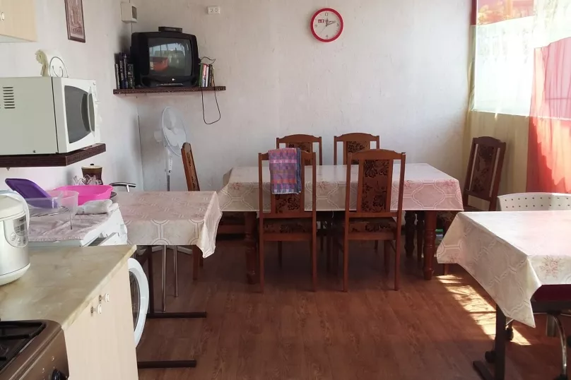 . Гостевой дом На Правды 11А. Головинка