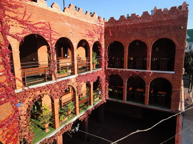 . Гостиница "Яна". Лазаревское