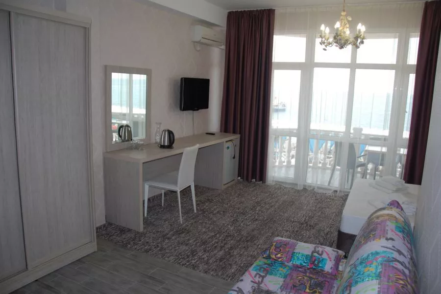 3-Х МЕСТНЫЙ С ВИДОМ НА МОРЕ. Отель КАВКАЗ. Гостиницы и отели Лазаревского 3-Х МЕСТНЫЙ С ВИДОМ НА МОРЕ. Отель КАВКАЗ. Гостиницы и отели Лазаревского