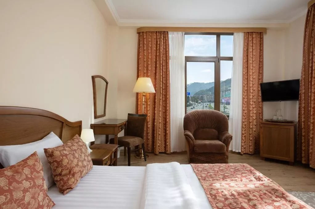 . Отель Тройка. Красная Поляна