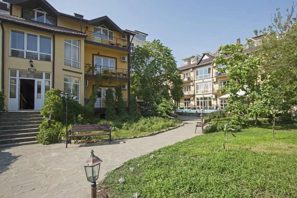 . Отель "Феличи". Витязево . Отель "Феличи". Витязево