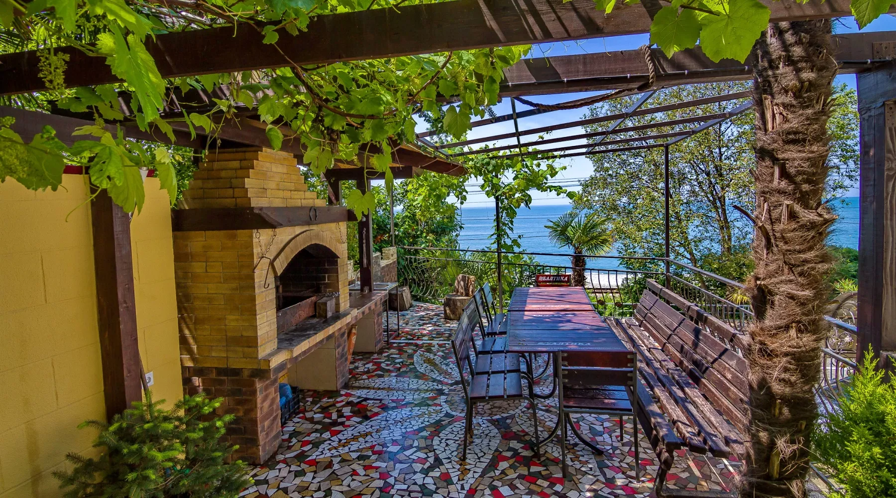 . Гостиничный комплекс "Анжелика-Альбатрос". Лоо