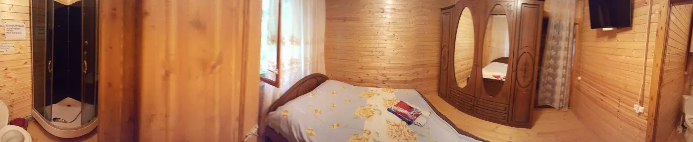 . Гостевой дом У Ирины. Пицунда