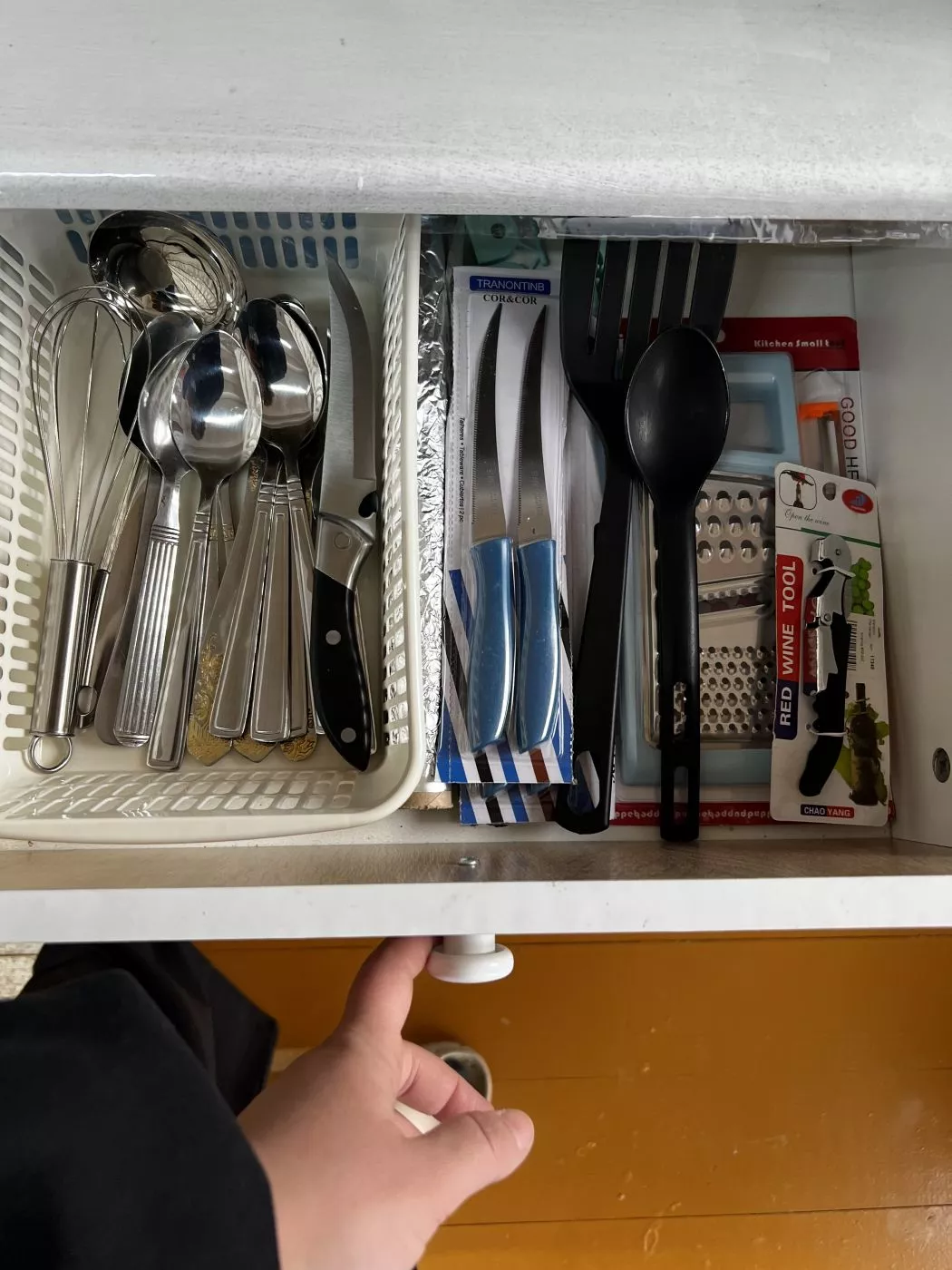 . Коттеджи на берегу моря со всеми удобствами . Сухум