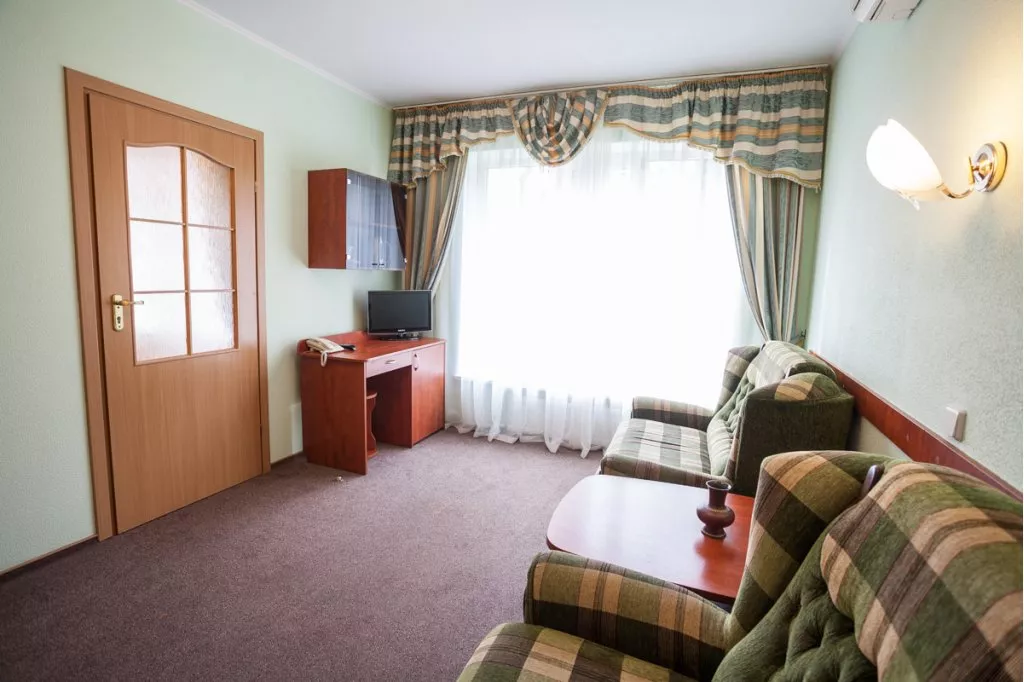 2-х местный люкс коттедж №3. Парк-отель "Родос". Кореиз