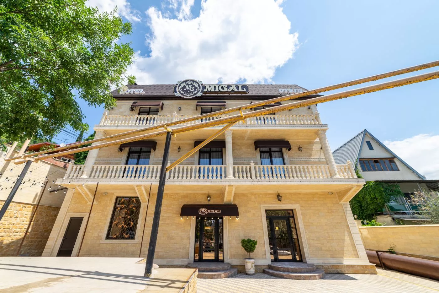 . Отель MiGal. Сочи