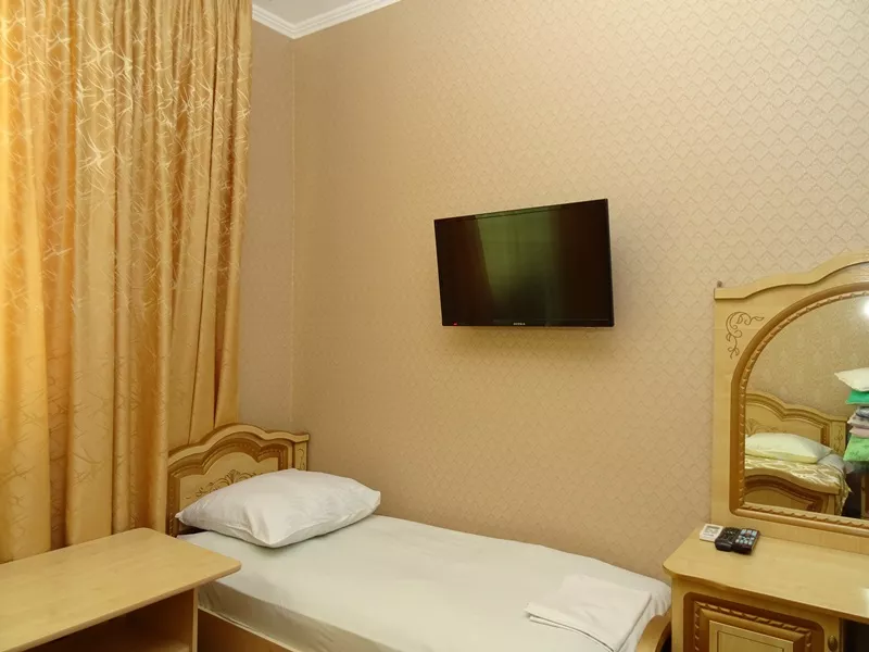 3-х местный номер Стандарт. Гостевой дом "Элла". Адлер 3-х местный номер Стандарт. Гостевой дом "Элла". Адлер