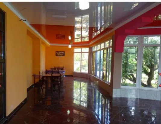 . «Роберт и Оксана». Пицунда