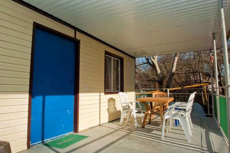 . Гостевой дом "Гостевые домики" . Горячий ключ