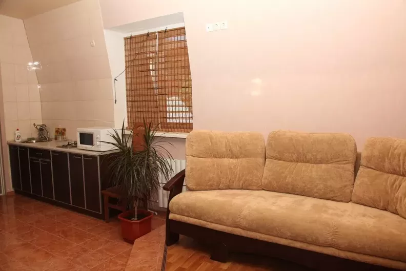 1-комнатный с кухней + балкон. Гостевой дом Эйлат. Партенит